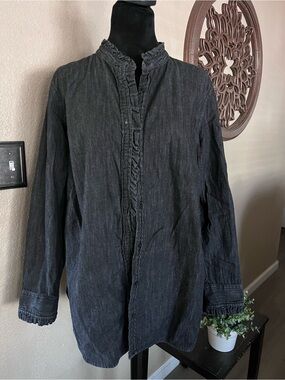 Ralph Lauren Black Ruffled-Trim Lightweight Shirt Jacket